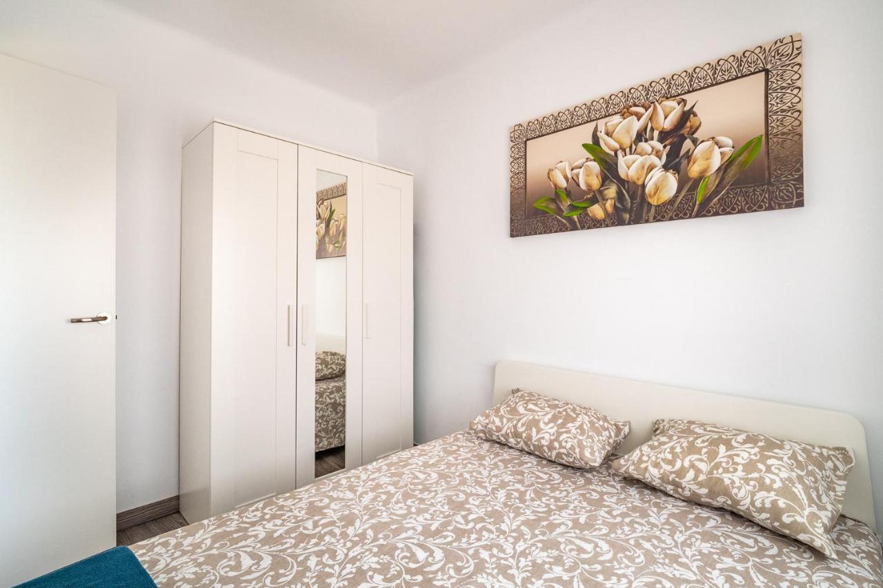 Lovely Apartment Barca 2 Sant Adria de Besos Dış mekan fotoğraf